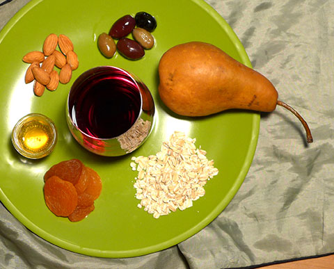 A Tu b'Shevat Seder: Time to Honor Israel's 7 Fruits